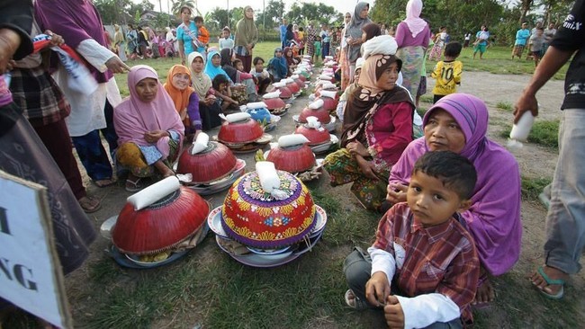 Tradisi Makan Bersama di 5 Daerah Saat Lebaran