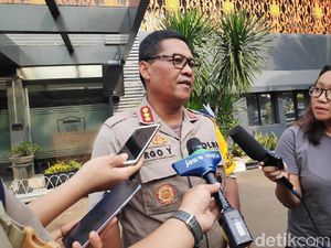 Polisi: Peserta Aksi yang Dilarikan ke RS Makan Makanan yang Dibawa Sendiri