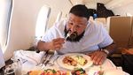 Gaya Makan Keren Seleb Dunia Rayakan Lebaran, Dari Mike Tyson hingga Akon