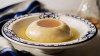 Aseeda adalah makanan penutup berbentuk jelly. Bahan utama untuk membuat makanan ini adalah tepung gandum dan madu. Aseeda tak pernah absen saat Idul Fitri. Foto: istimewa