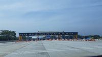 Suasana di GT Cikampek H-1 Lebaran
