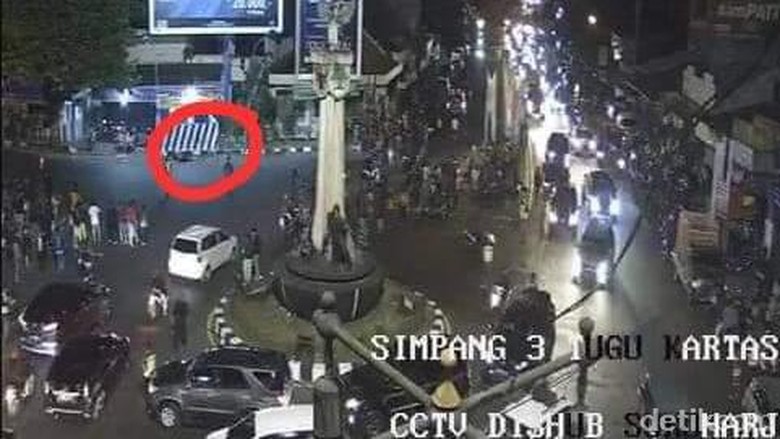 Kapolda: Korban Adalah Pelaku Tunggal Ledakan Pospol Kartasura Kapolda: Korban Adalah Pelaku Tunggal Ledakan Pospol Kartasura