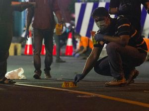 Geledah Rumah Bomber Pospol Kartasura, Polisi Temukan Benda-benda Ini