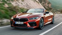 Tenaganya tembus 600 daya kuda dengan torsi maksimal 750 Nm. Ada pula M8 yang lebih garang, yaitu versi Competition. BMW M8 Competition tenaganya lebih besar lagi, mencapai 617 daya kuda. Foto: Dok. BMW