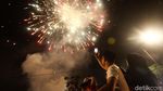 Petasan dan Kembang Api Hiasi Malam Idul Fitri