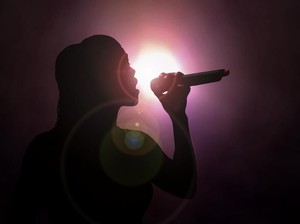 Lirik Lagu Mauni Mole Bukku Toni Lengkap dengan Arti dan Chord Gitarnya