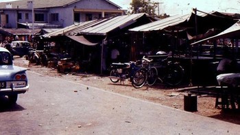 Pemukiman yang terkesan kumuh pun sudah habis. Foto: Vintages