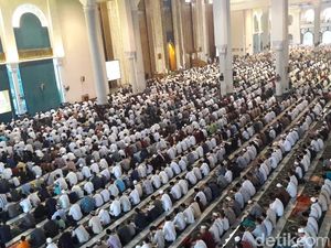 Tata Cara dan Niat Shalat Idul Fitri Berjamaah