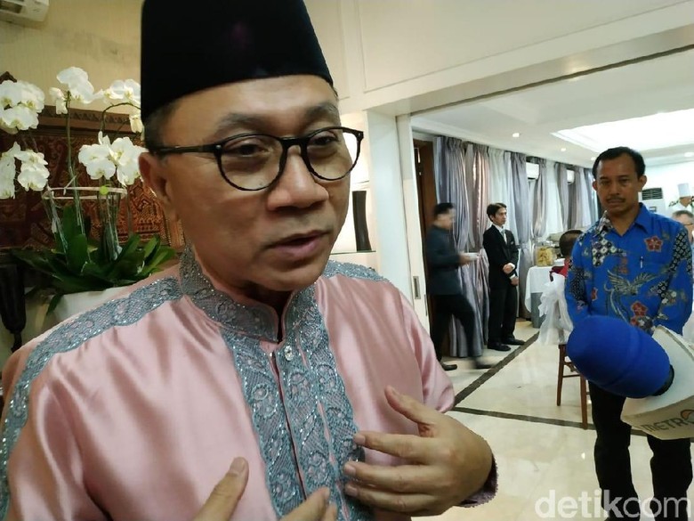 Zulkifli: Idul Fitri Momentum Satukan Hati, Jahit Kembali Merah Putih Zulkifli: Idul Fitri Momentum Satukan Hati, Jahit Kembali Merah Putih