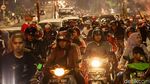 Petasan dan Kembang Api Hiasi Malam Idul Fitri