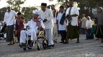 Khusyuknya Salat Idul Fitri di Pelabuhan Sunda Kelapa