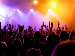Corona Belum Hilang, Negara Bagian AS Ini Sudah Buka Izin Konser Musik