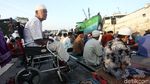 Khusyuknya Salat Idul Fitri di Pelabuhan Sunda Kelapa