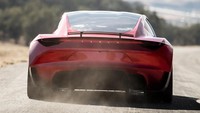 Tesla sebelumnya merilis beberapa spesifikasi dari calon hypercarnya tersebut dan memang terlihat sangat fantastis di atas kertas. Hypercar Tesla tersebut dikatakan mampu melaju dari 0-96 kpj dalam waktu 1,9 detik. 0-160 kpj dalam 4,2 detik dan memiliki kecepatan maksimum 402 kpj. Mobil ini memiliki torsi gila di putaran 7.400 lb-ft Foto: Pool (Carbuzz)
