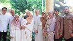 Gaya Lebaran Selebriti (2)