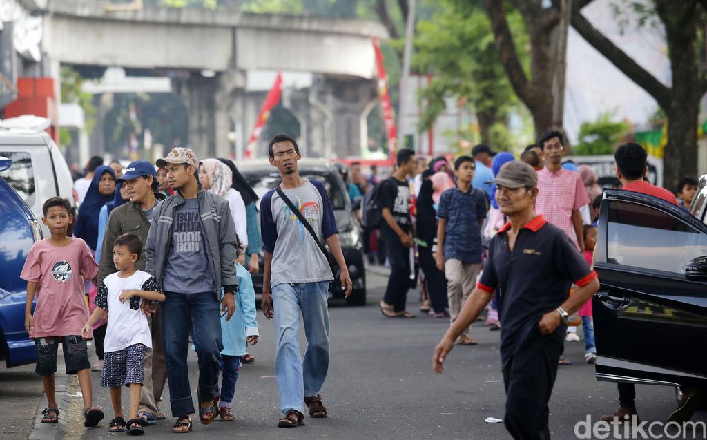 6 Aturan Berkunjung ke TMII yang  Akan Buka  Hari  Ini 