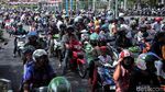 Pengunjung Padati Ragunan