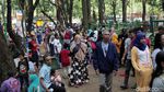 Pengunjung Padati Ragunan