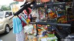 Mumpung Libur, Ajak Anak-anak ke Pasar Gembrong Beli Mainan