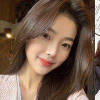 Keduanya memiliki beberapa aspek yang sama seperti mata basar dengan ujung yang tajam, dan hidung yang kecil serta senyuman yang manis. (Foto: Instagram/@c_eeeun)