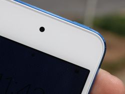 Mengenggam iPod Touch Anyar, Gadget Kejutan dari Apple