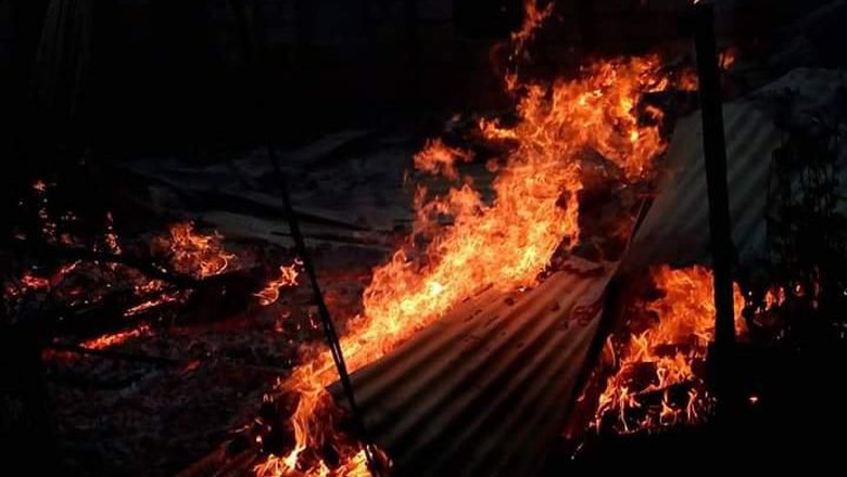 Korban Tewas Bentrok Warga di Buton Jadi 2 Orang, 8 Luka Korban Tewas Bentrok Warga di Buton Jadi 2 Orang, 8 Luka