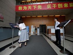 Melihat Suasana Kantor Pusat Huawei Pasca Dijegal AS