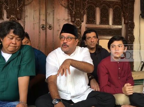 Niat Besuk Wiranto, Rano Karno: Mudah-mudahan Cepat Sembuh