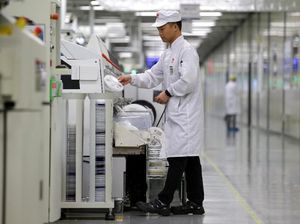 China Peringatkan Perusahaan Teknologi yang Jegal Huawei