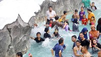Snowbay Waterpark mulanya dirancang secara khusus sebagai taman rekreasi petualangan berkelas dunia berkonsep pegunungan salju. Foto: Grandyos Zafna