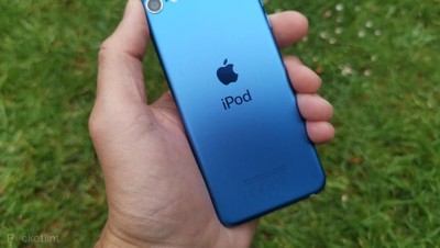 Mengenggam iPod Touch Anyar, Gadget Kejutan dari Apple