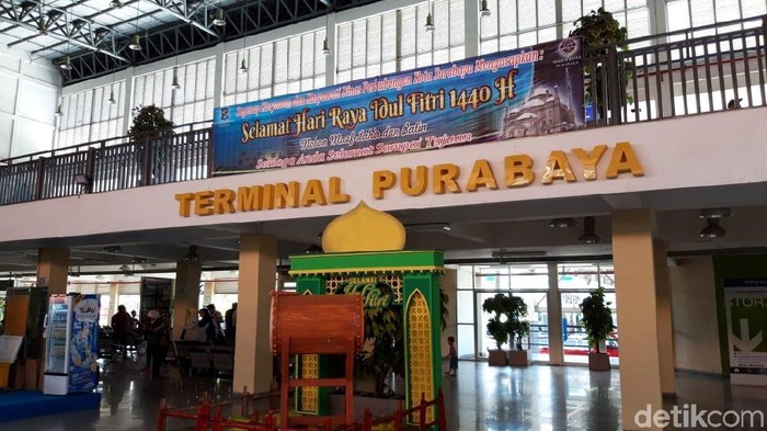 H+1, Pemudik di Terminal Purabaya Capai 49.683 Penumpang