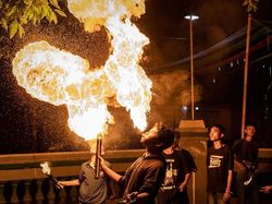 Foto Keren Malam Takbiran, Ada yang Bagai Aksi Doctor Strange