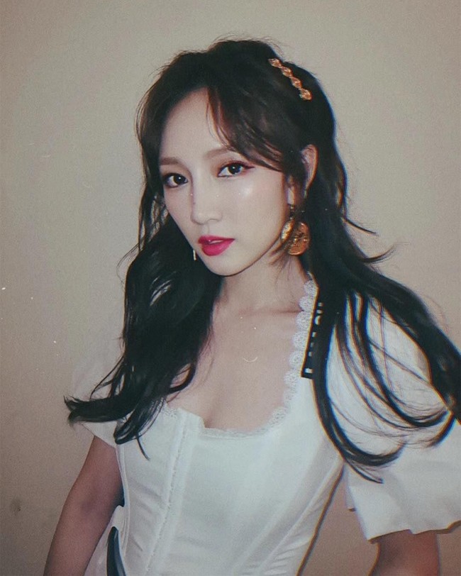 Setelah kontraknya dengan JYP Entertainment habis, Jia meninggalkan Miss A dan kini lebih aktif berkarier di China. Sejak 2016, Meng Jia bergabung dengan Banana Culture Music. Foto: Instagram @mjbaby0203