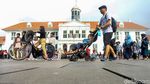 Kota Tua Dipadati Pengunjung