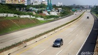 Untuk pergerakan lalu lintas kendaraan dari arah Jagorawi menuju ke arah Margonda dan Kukusan, transaksi pembayaran dilakukan di Gerbang Tol (GT) keluar (off ramp pay), yaitu di GT Cisalak 2 (eksisting), GT Margonda 2 dan GT Kukusan 2. Untuk arah sebaliknya, dari arah Kukusan dan Margonda yang akan menuju arah Jagorawi, transaksi dilakukan di GT masuk (on ramp pay), yaitu di GT Kukusan 1, GT Margonda 1, dan GT Cisalak 1 serta GT Cisalak 3.