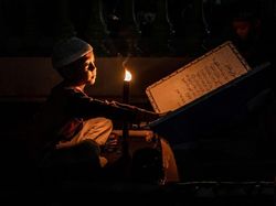 Foto Keren Malam Takbiran, Ada yang Bagai Aksi Doctor Strange
