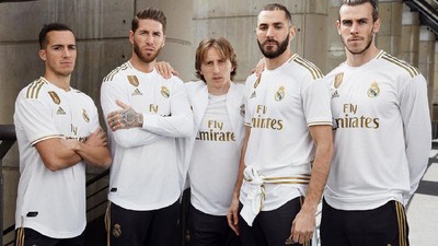 12 Kontrak Apparel Termahal di Sepakbola
