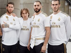 12 Kontrak Apparel Termahal di Sepakbola
