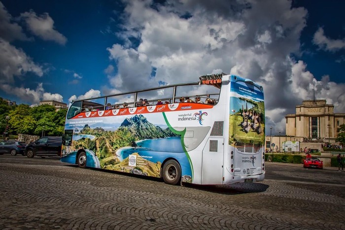 Bus Wonderful Indonesia