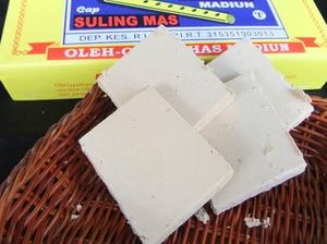 Mampir Madiun Wajib Bawa Pulang Sambal Pecel dan Kerupuk Puli