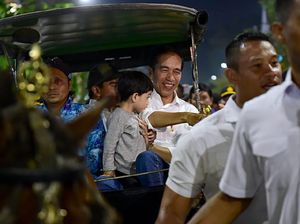 Melihat Libur Lebaran Jokowi Bareng Jan Ethes di Malioboro