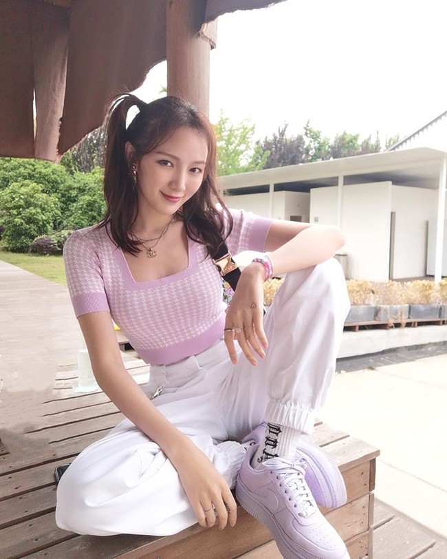 Terlihat di akun media sosialnya, belakangan Jia sering tampil bergaya sporty. Foto: Instagram @mjbaby0203