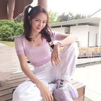 Terlihat di akun media sosialnya, belakangan Jia sering tampil bergaya sporty. Foto: Instagram @mjbaby0203