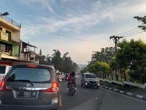 Lalin Dibuka Normal, Polisi Kini Siapkan One Way Puncak ke Jakarta