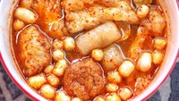 Begini kira-kira tampilan baso aci yang siap disantap. Hati-hati dengan rasa pedasnya ya.  Foto: Instagram