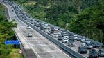 Potret Padatnya Arus Balik di Tol Semarang-Solo