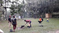 Untuk menghabiskan malam hari, disajikan juga fasilitas berupa pesta barbeque (Ristu/detikcom)