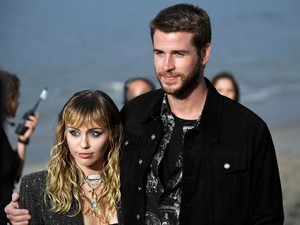 Liam Hemsworth Gugat Cerai, Miley Cyrus Disebut Kecewa
