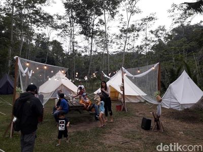 Foto: Camping Mewah di Lereng Gunung Merapi